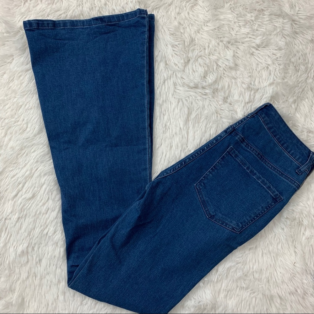 Flare Jeans / Forever 21